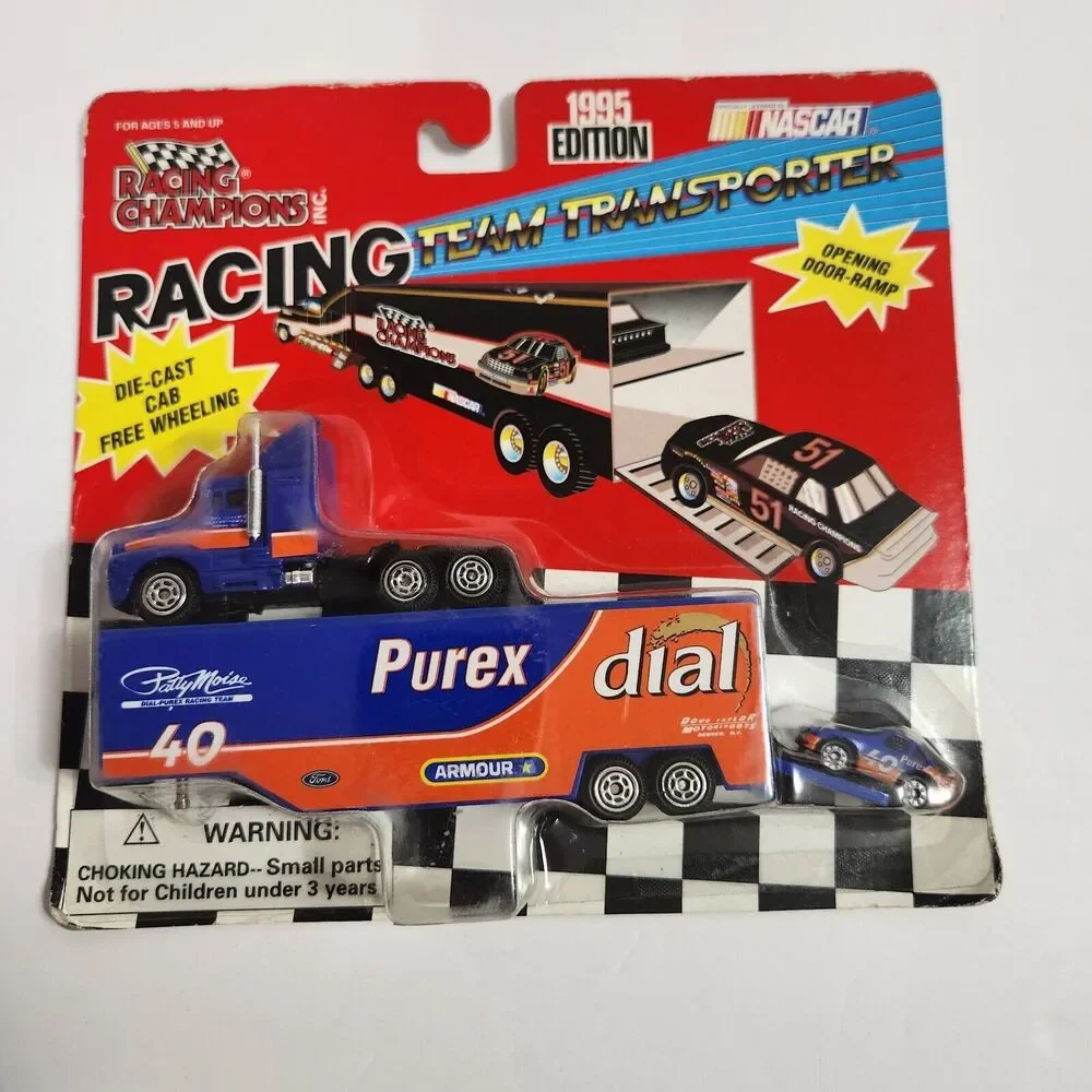 1995 Racing Champions NASCAR Dial-Purex Team Transporter #40 Patty Moise 1:87